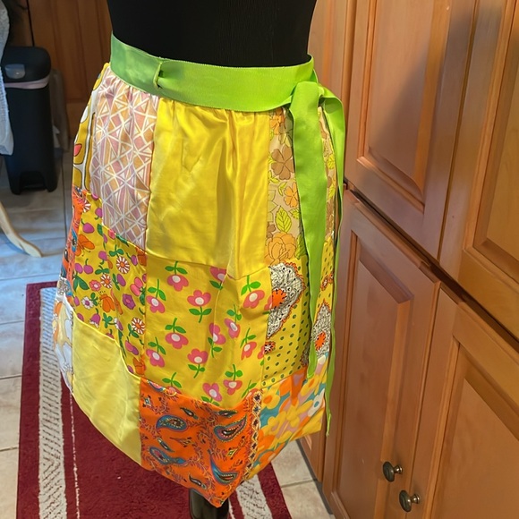 Vintage Vibe Gisella Heinemann Wrap Around Skirt NWT - Picture 2 of 14